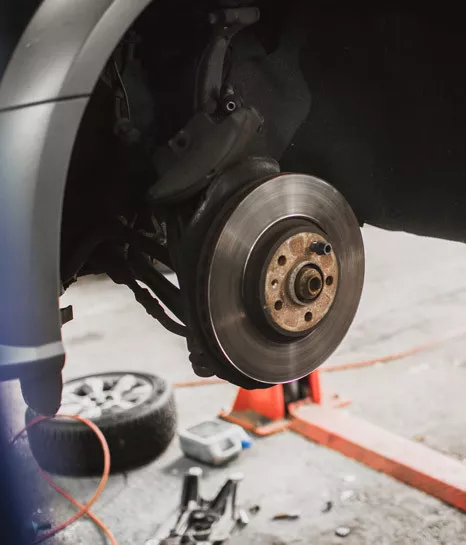 Naprawa układu hamulcowego